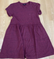 Bordeaux kleed met korte mouwen
