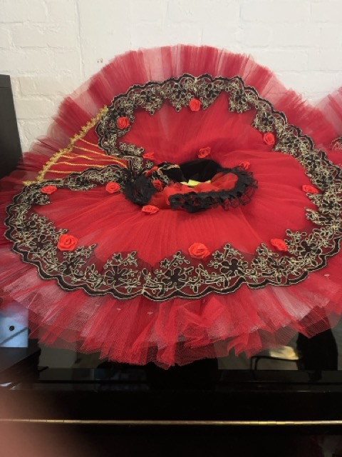 Carmen tutu te klein