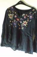 Bloes met lange mouwen en bloemen