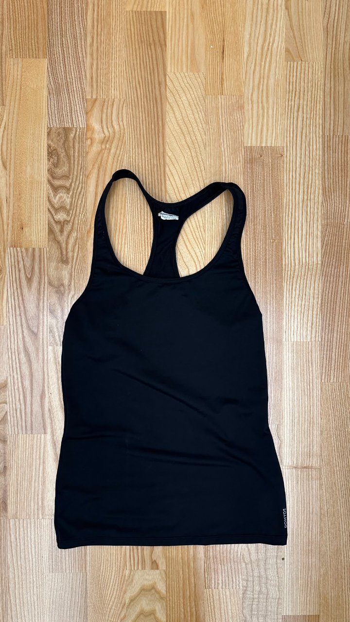 Zwart racerback topje
