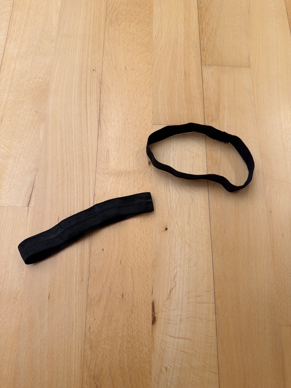zwarte chokers  - Foto 2