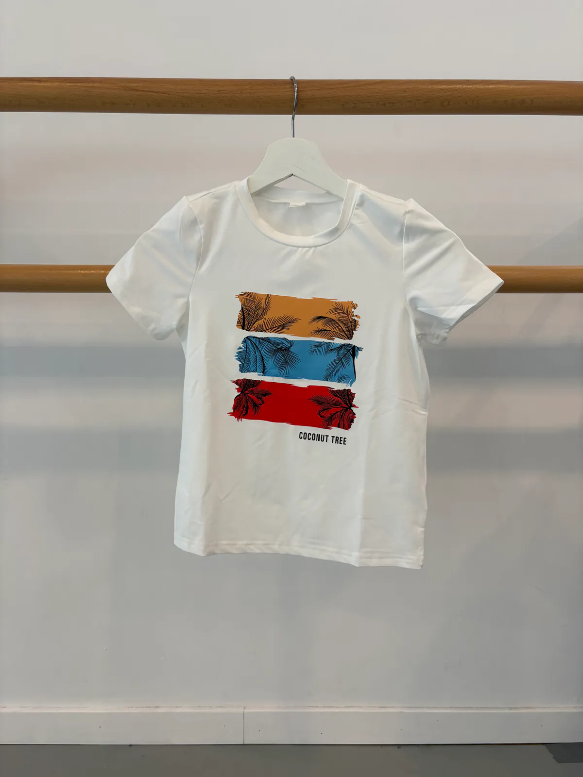 Wit T-shirt met palmbomen