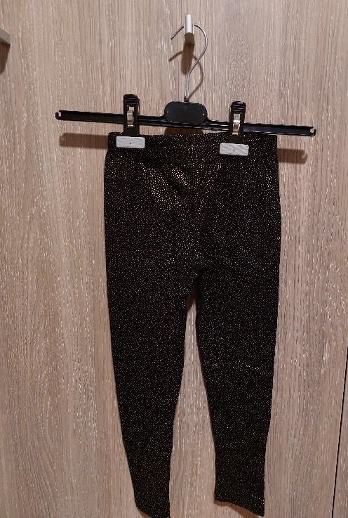 Legging met stipjes